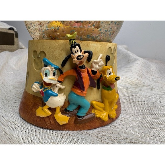 Disney Mickey Mouse Minnie Goofy Music Box Snow Globe By Kcare. - Picture 3 of 7